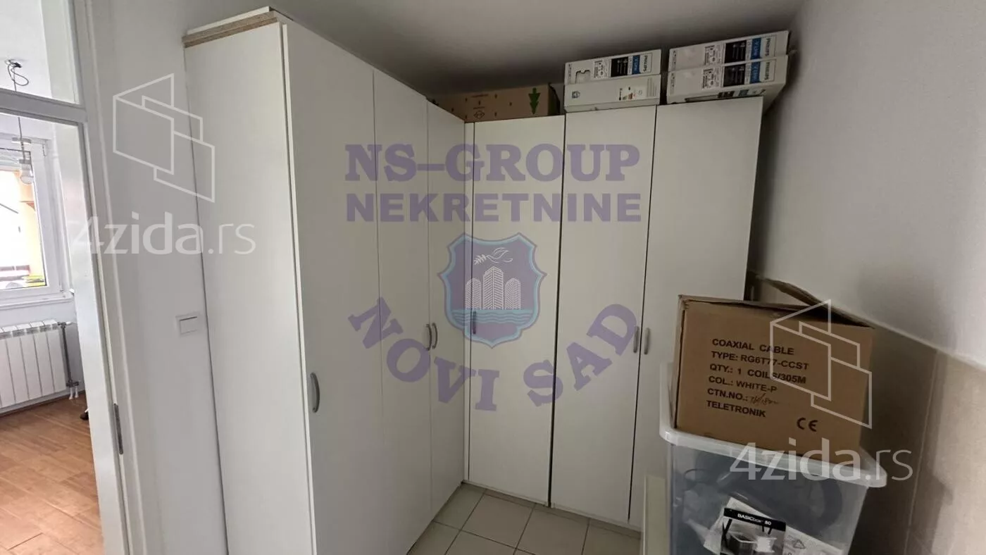 Četvoroiposoban stan | 4zida