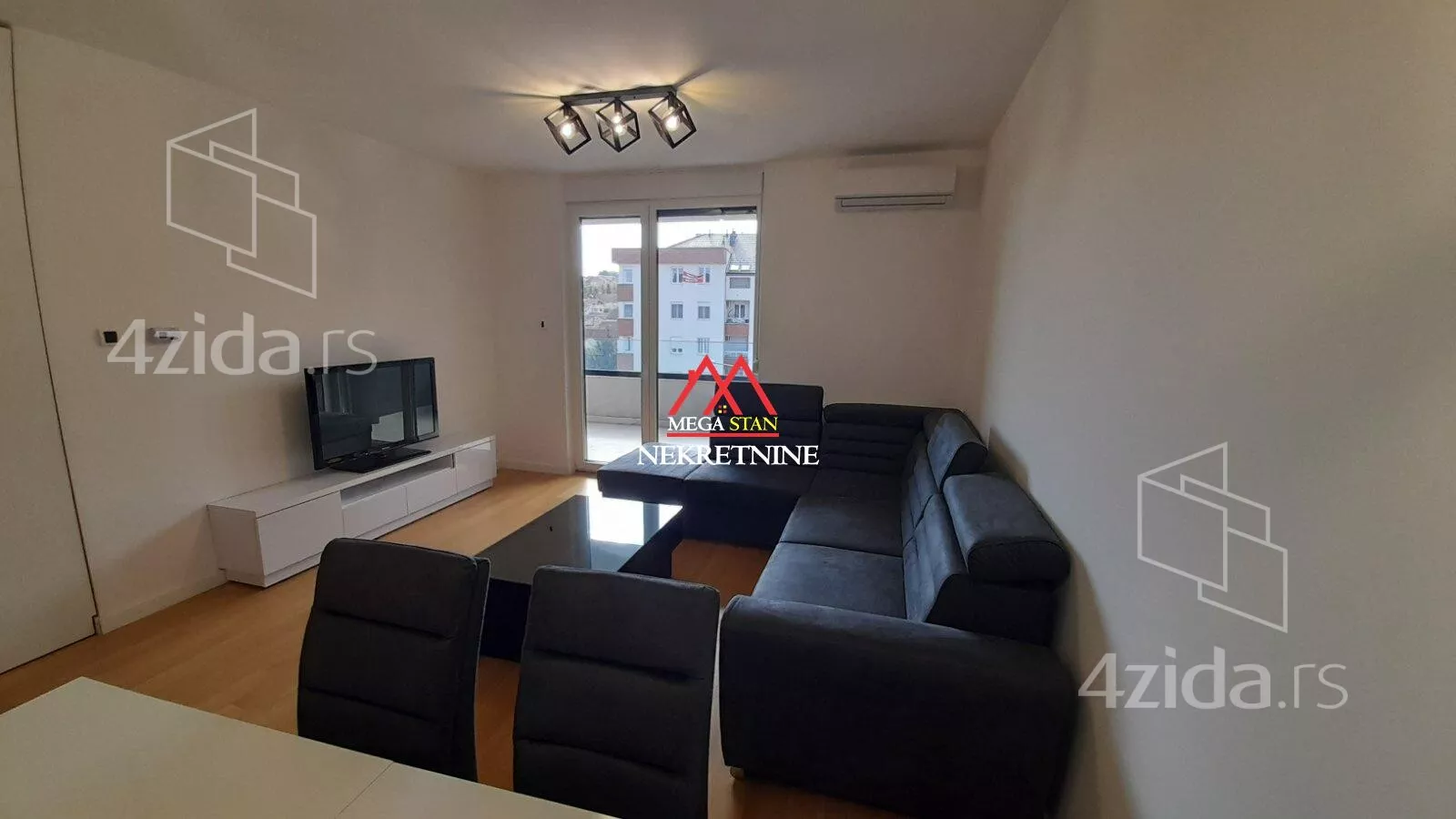 Dvoiposoban stan | 4zida