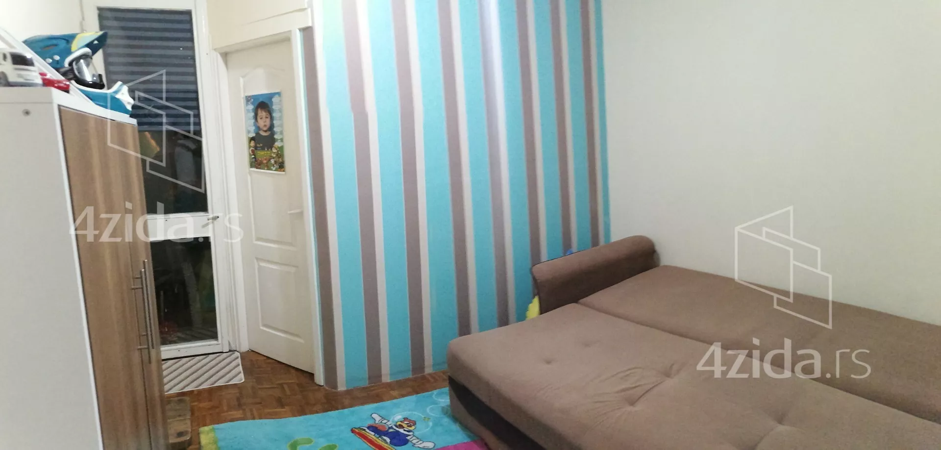 Dvoiposoban stan | 4zida