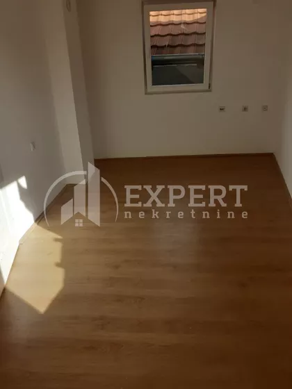 Vojvode Momčila | 4zida.rs