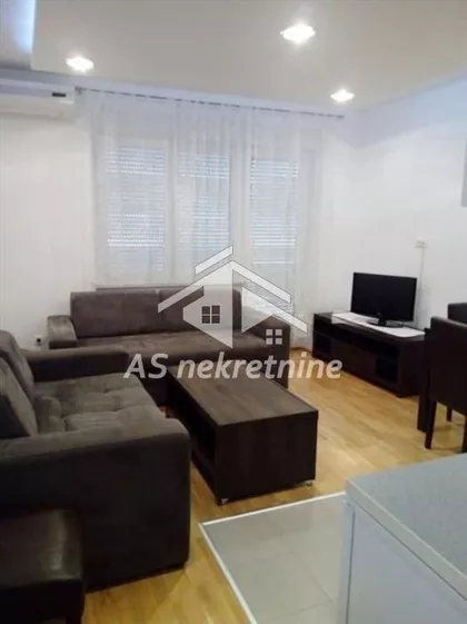 Krunski Venac | 4zida.rs