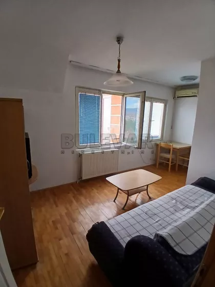 Strahinjića Bana | 4zida.rs