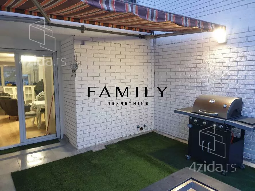 Troiposoban stan | 4zida