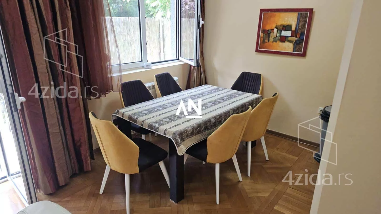 Četvorosoban stan | 4zida