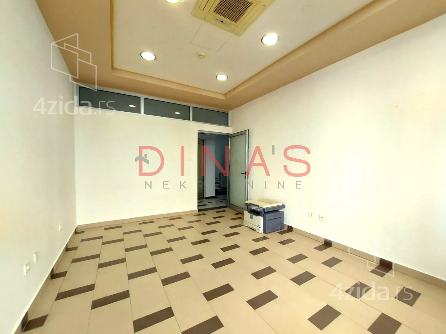 Poslovni prostor | 4zida