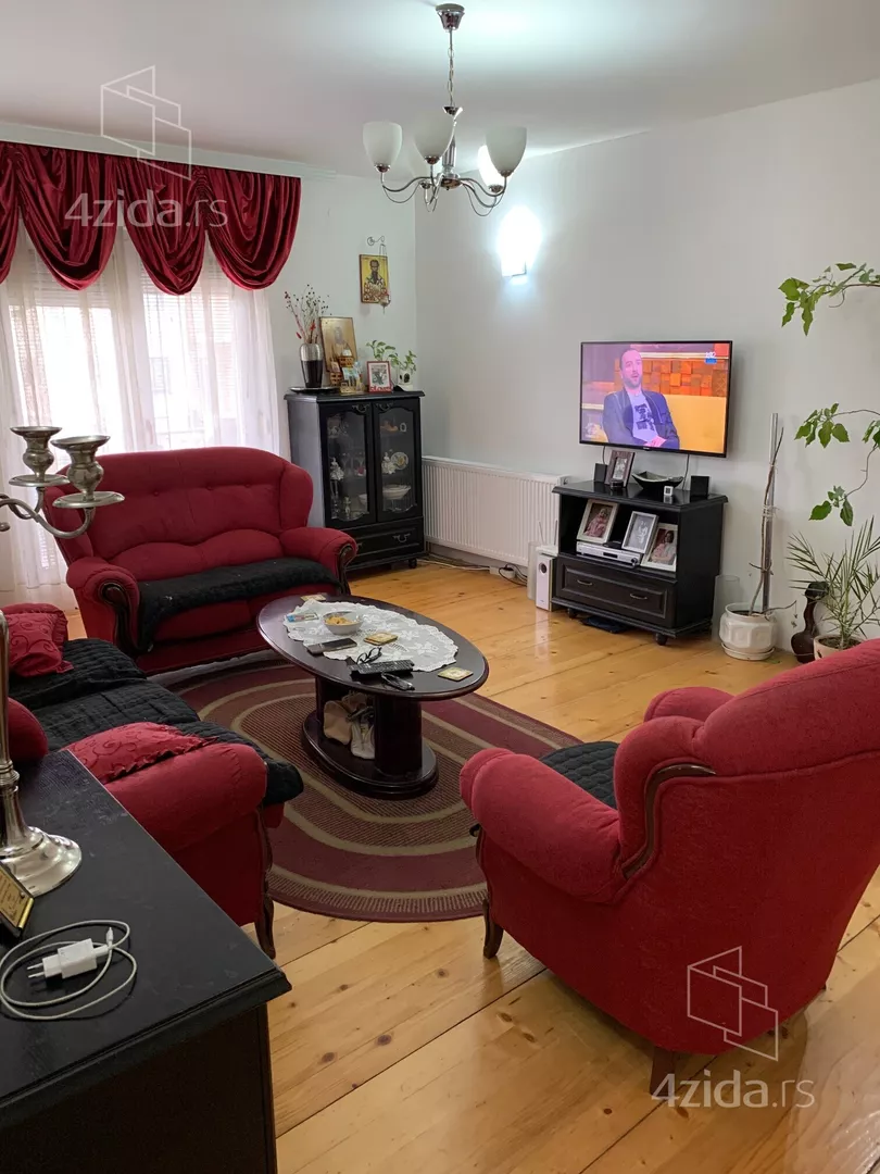 3-etažna kuća | 4zida