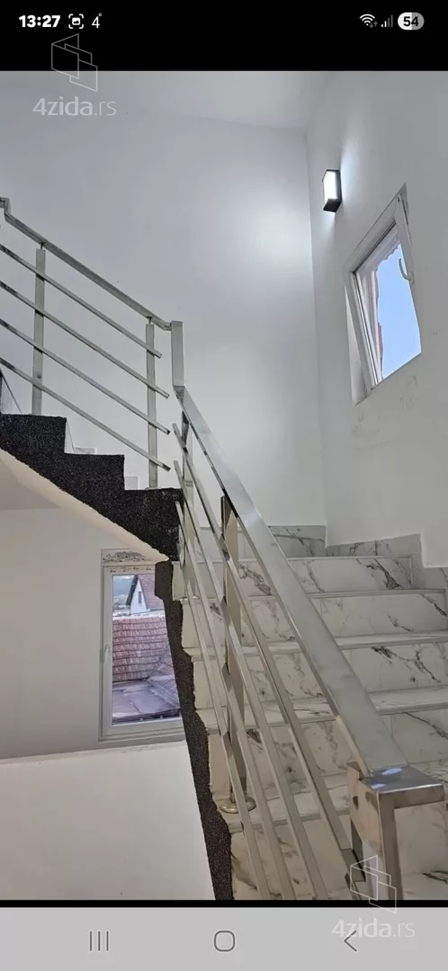 3-etažna kuća | 4zida