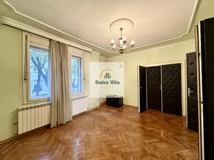 Stahinjića Bana | 4zida.rs