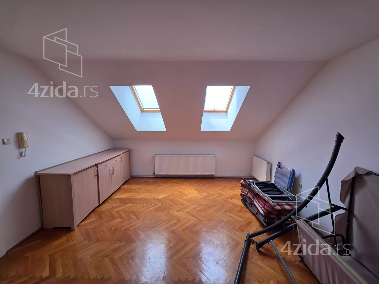 3-etažna kuća | 4zida