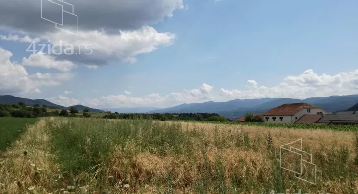 Poljoprivredno zemljište | 4zida
