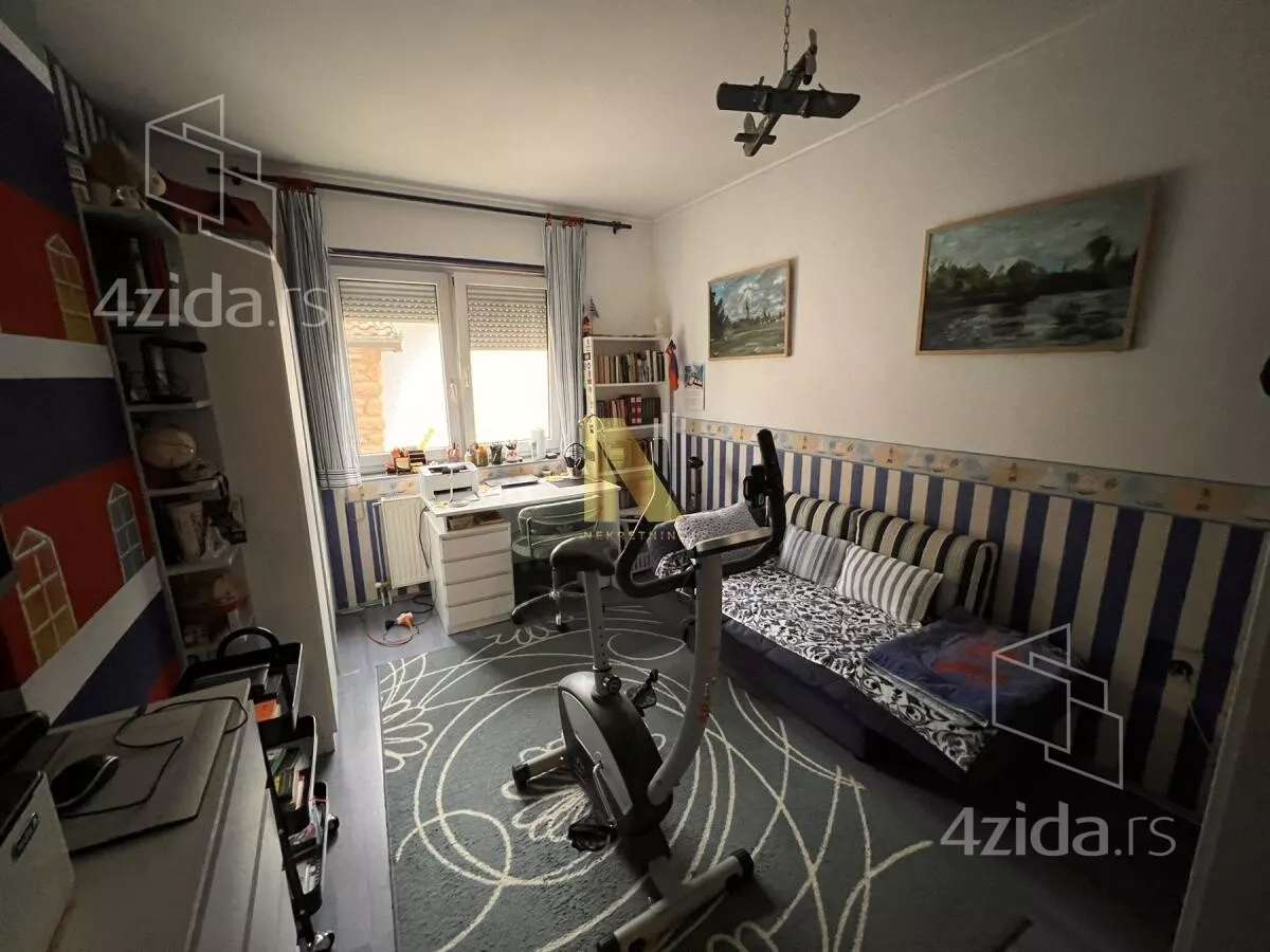 Kuća | 4zida