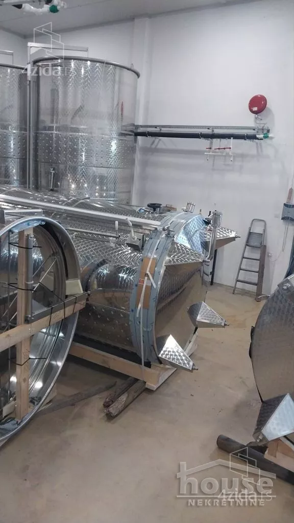 Plac | 4zida