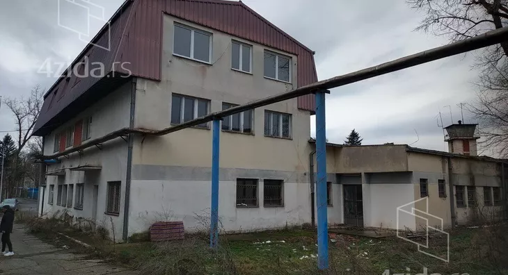Poslovni prostor | 4zida