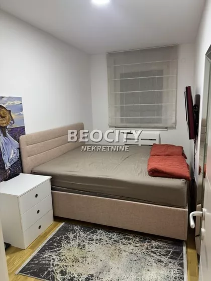 Prešernova | 4zida.rs