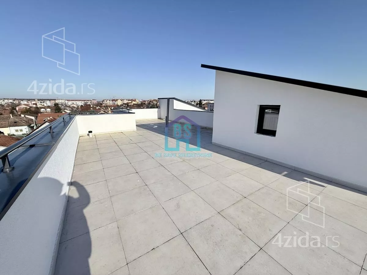 Četvorosoban stan | 4zida