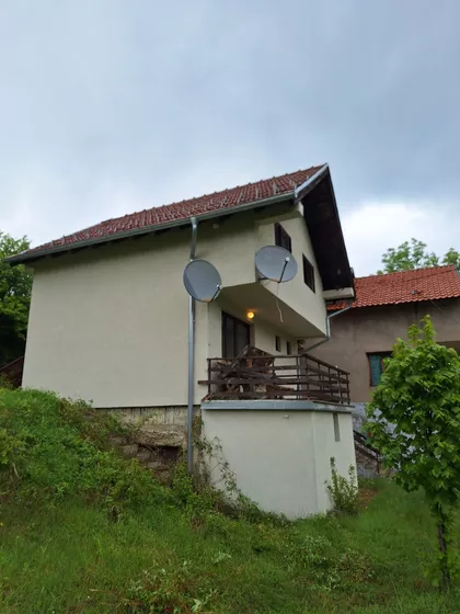 Brzeće | 4zida.rs