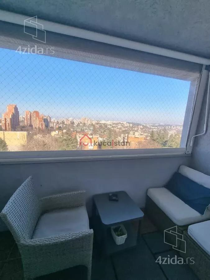 Petosoban stan | 4zida