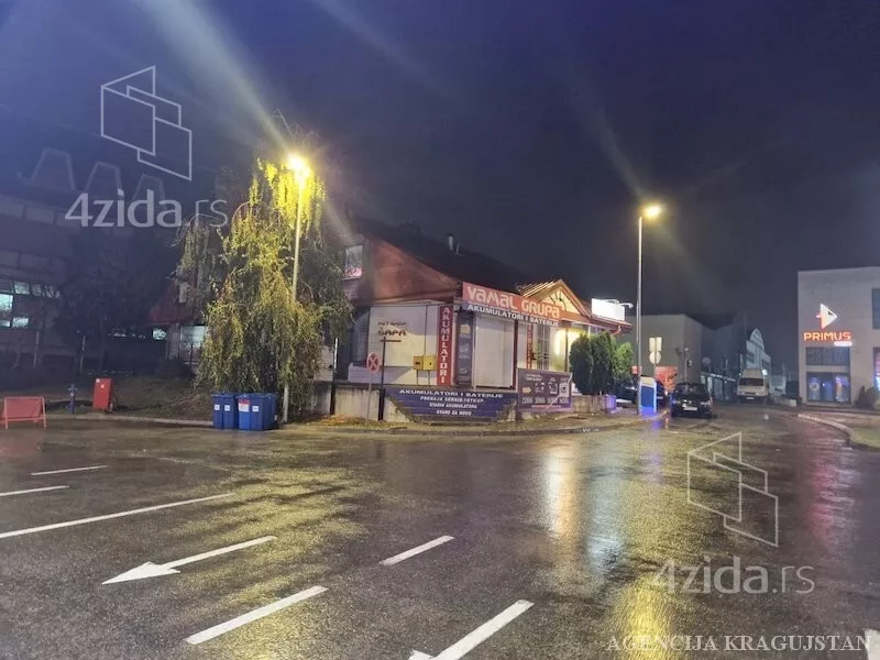 Poslovni prostor | 4zida