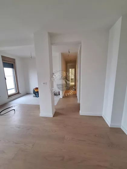 Južni Bulevar | 4zida.rs