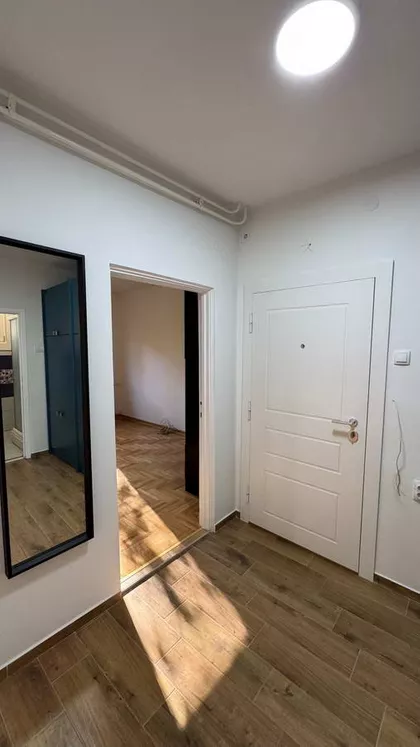 Mala Amerika | 4zida.rs