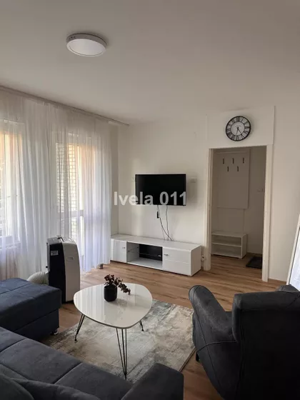 Bulevar Milutina Milankovića | 4zida.rs