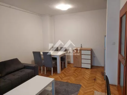 Trg majke Jevrosime | 4zida.rs