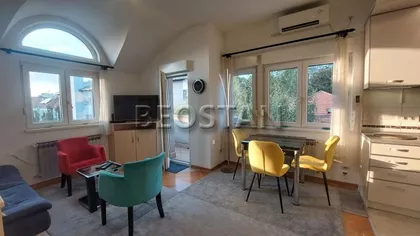 Vele Nigrinove | 4zida.rs