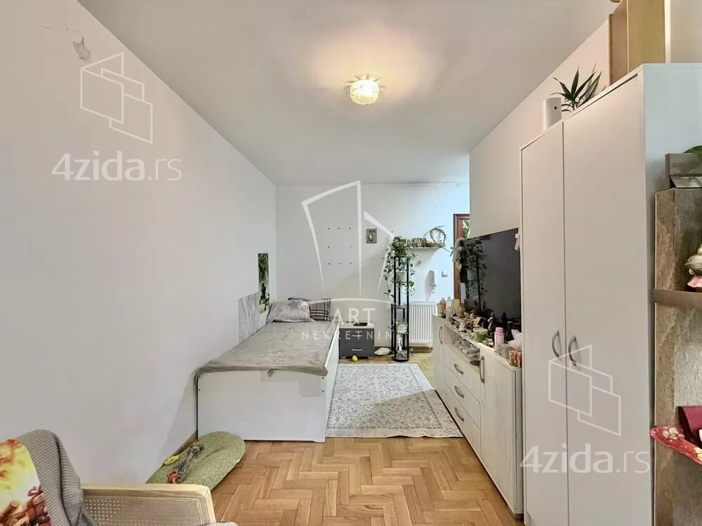Garsonjera | 4zida