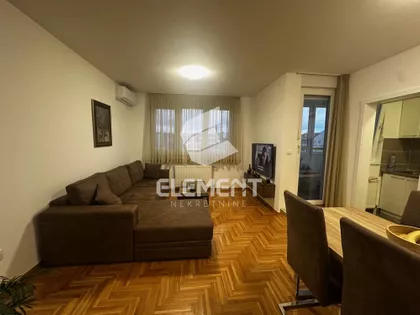 Dr Svetislava Kasapinovića | 4zida.rs