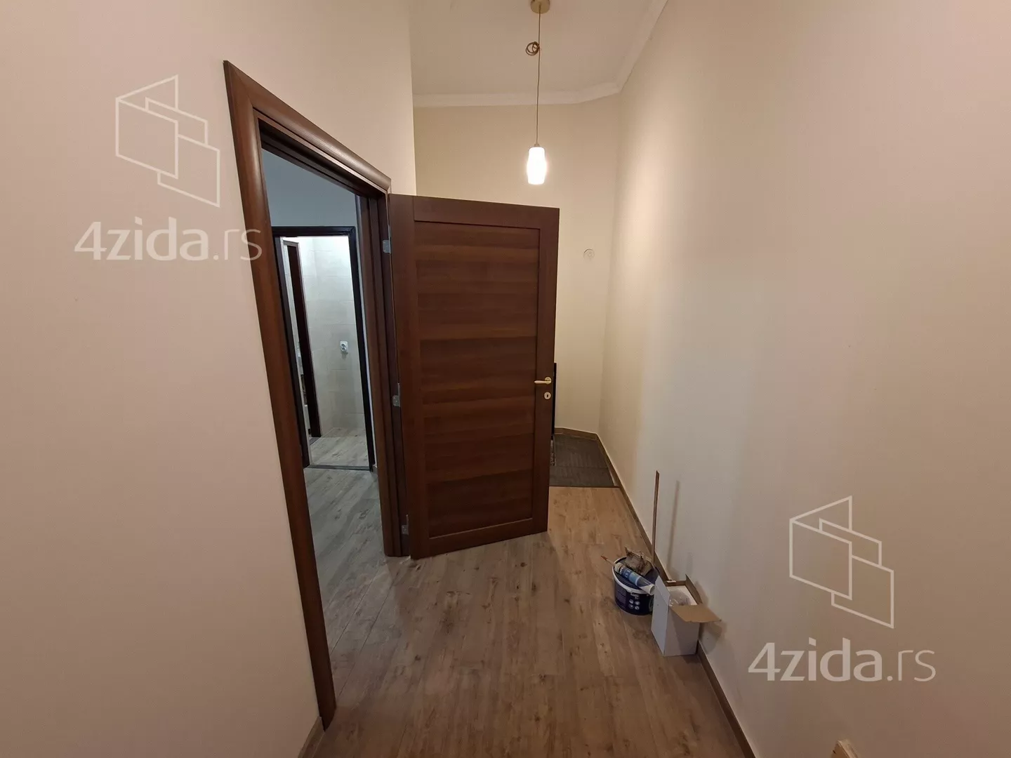 Kancelarija | 4zida