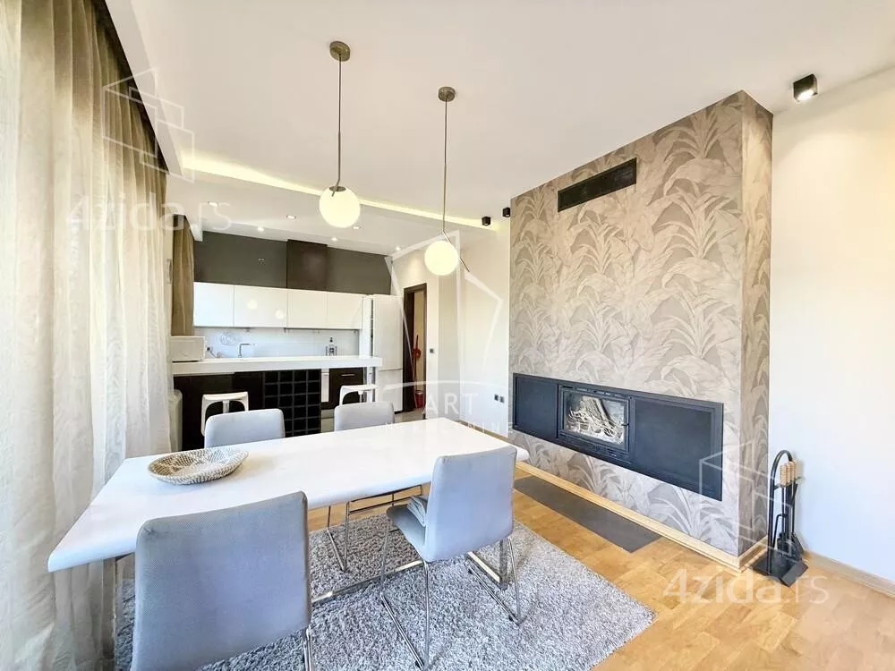 Petosoban stan | 4zida