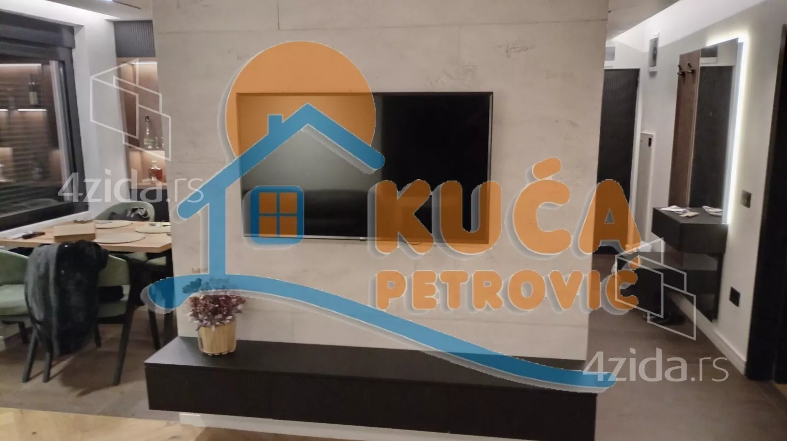 Jednoiposoban stan | 4zida