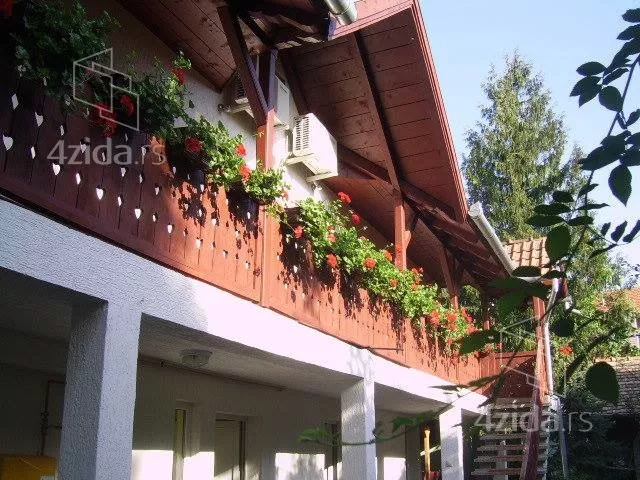 Turistički objekat | 4zida
