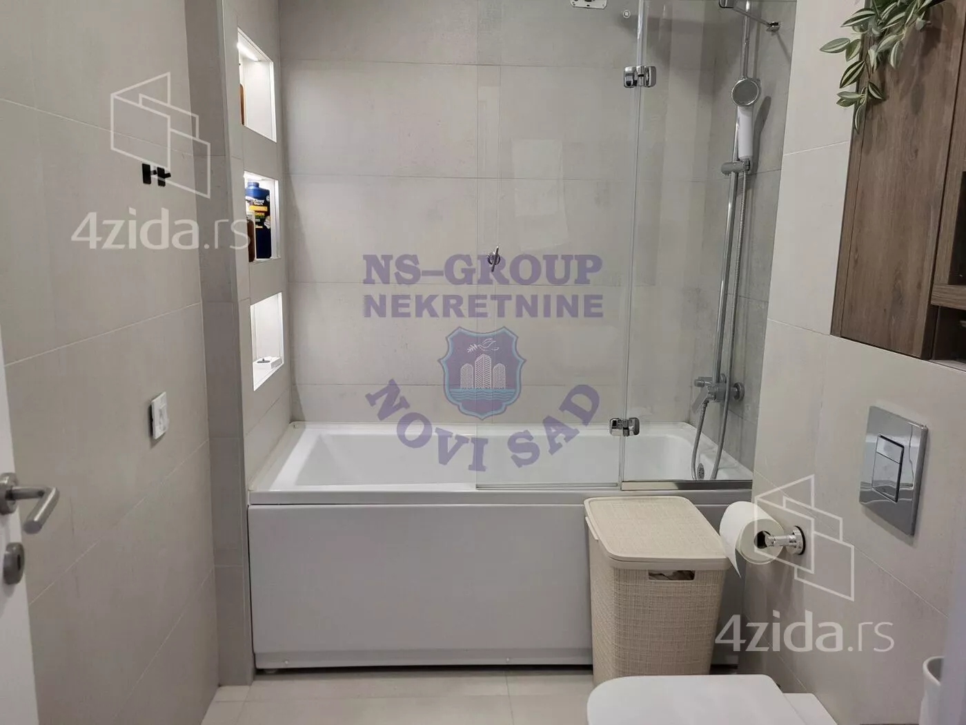 Troiposoban stan | 4zida