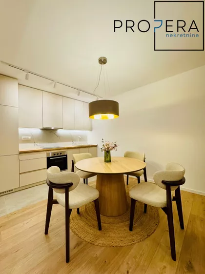 Cara Dušana | 4zida.rs