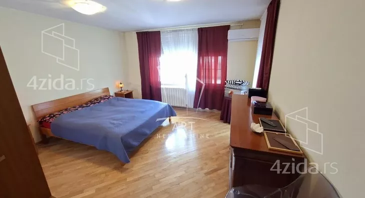 3-etažna kuća | 4zida