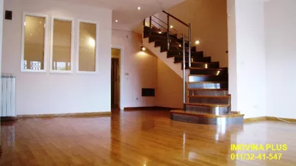 Aleksandra Tirnanića Tiraketa | 4zida.rs