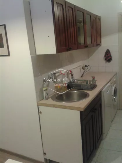 Ustanička | 4zida.rs