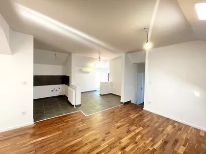 Teodora Hercla | 4zida.rs