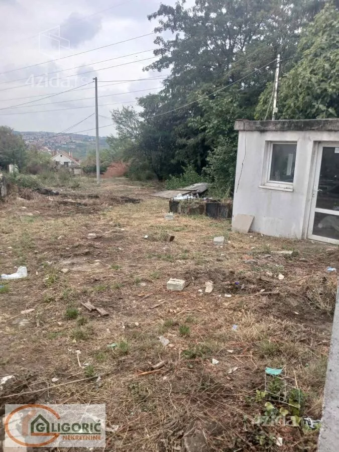 Plac | 4zida