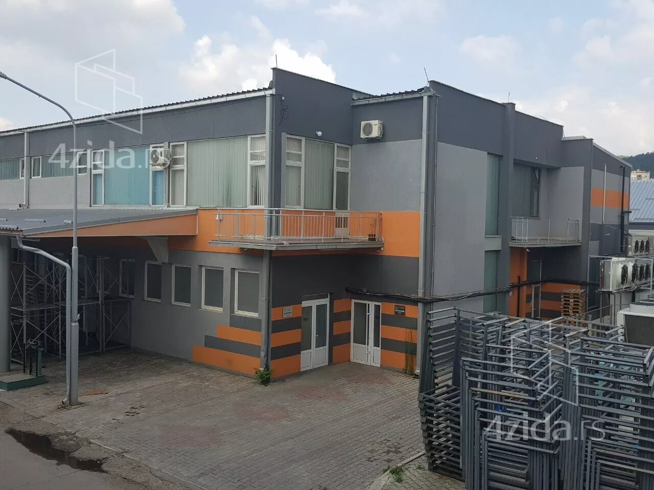 Poslovni prostor | 4zida