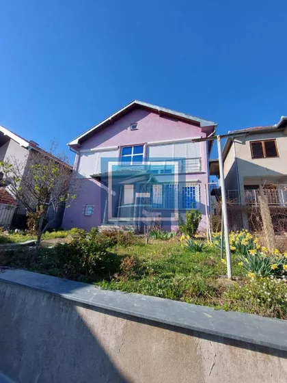 Karađorđevo Brdo | 4zida.rs