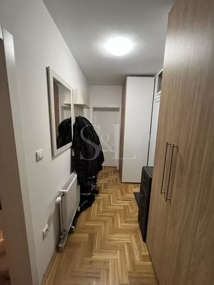 Gradske lokacije | 4zida.rs