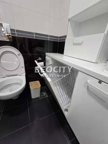 Vuka Karadžića | 4zida.rs