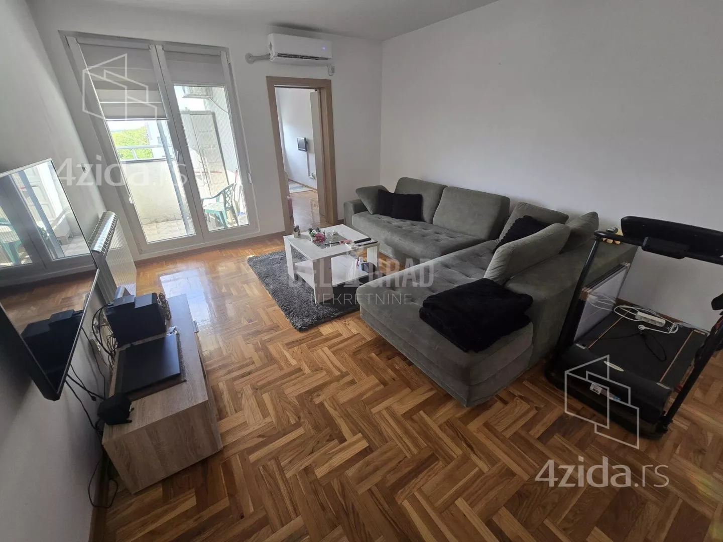 Troiposoban stan | 4zida