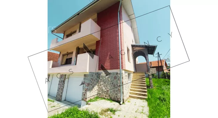 4-etažna kuća | 4zida