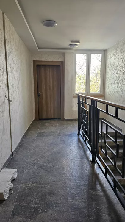 Cara Dušana | 4zida.rs