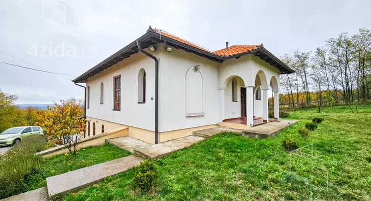 3-etažna kuća | 4zida