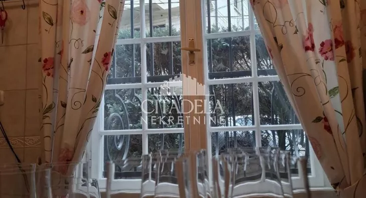 4-etažna kuća | 4zida