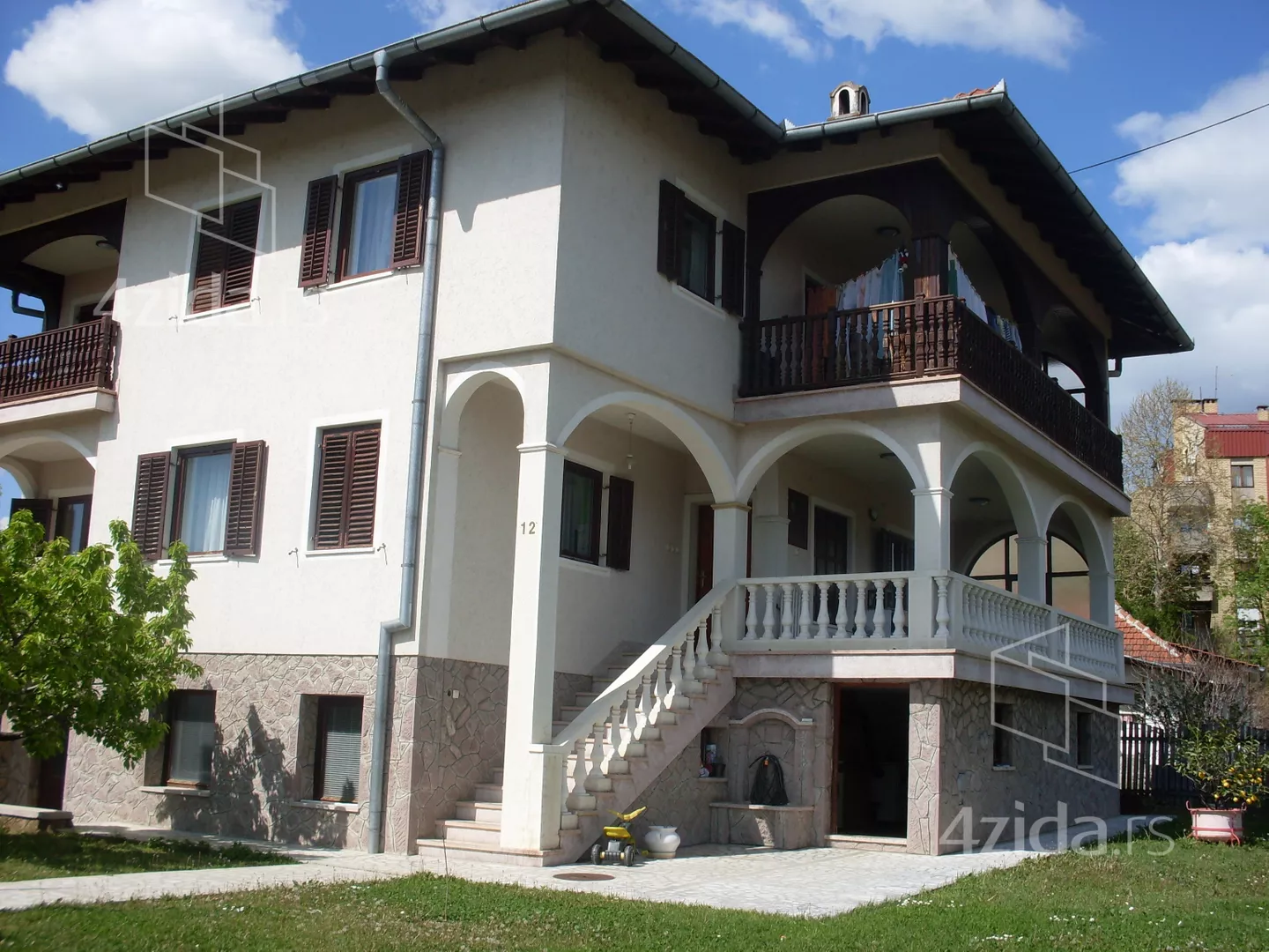 3-etažna kuća | 4zida